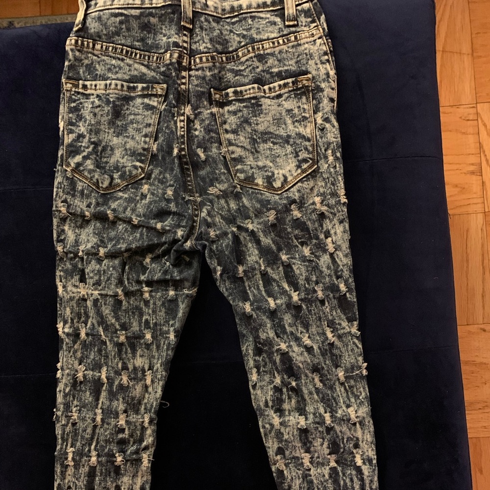 Fashion Nova Ripped High-Waisted Jeans - Picture 4 of 4